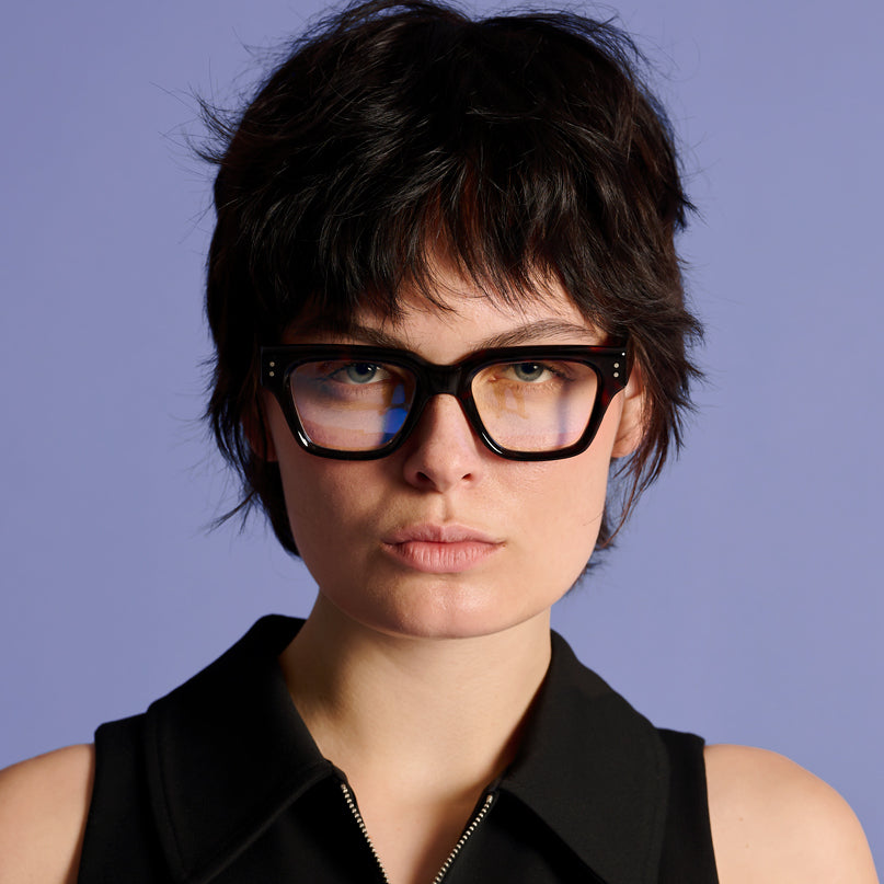 Ameos Robyn Optical Glasses Female Model Unisex