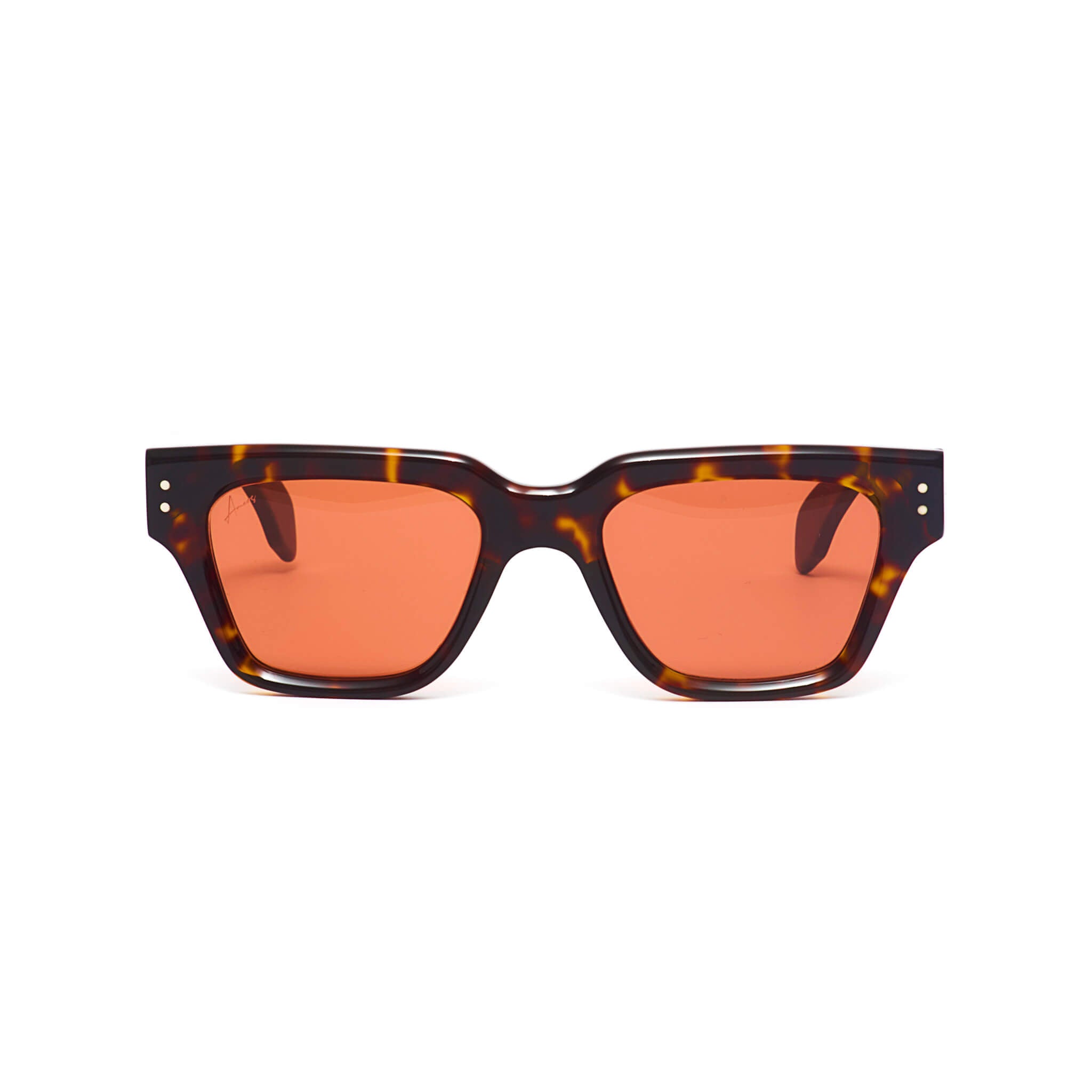 Tortoise frames sunglasses with red lenses