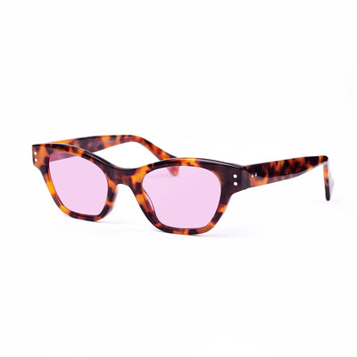 Tortoise cat-eye sunglasses with pink lenses handmade in italy